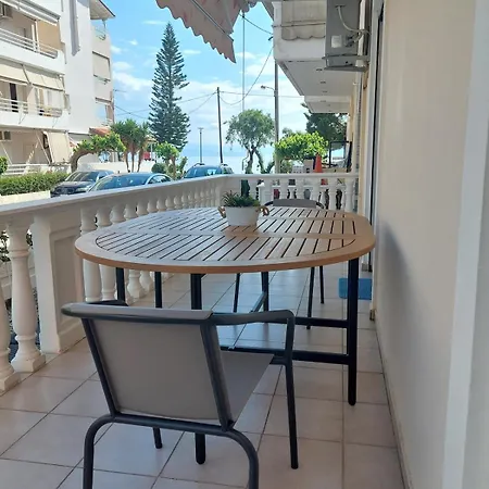 Apartament Nia - Seaside House Akrata Paralia Akratas